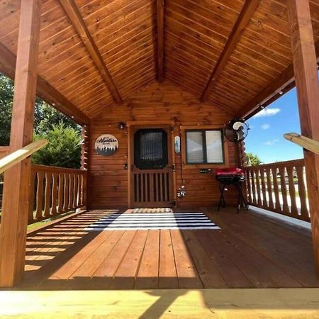 Picturesque Family Cabin With Loft In Tennessee Sevierville Exteriör bild